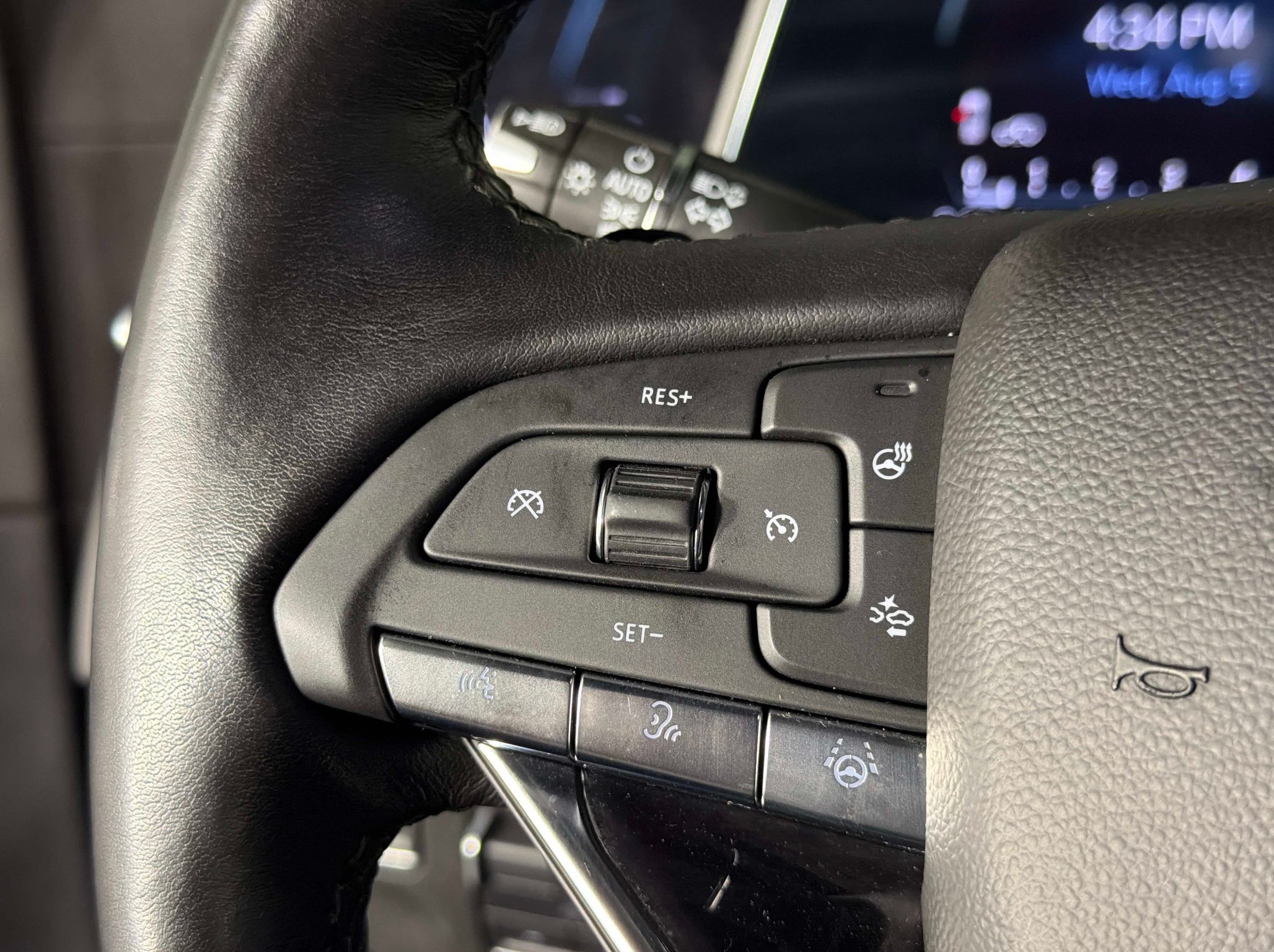 Used 2024 Cadillac Escalade ESV Sport w/ Touring Package AWD/4WD image 46