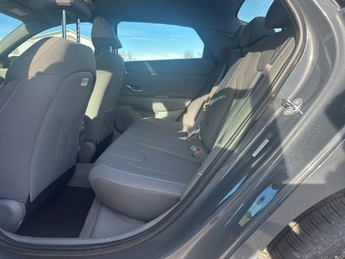New 2026 Hyundai Elantra SEL Sport Premium FWD image 16