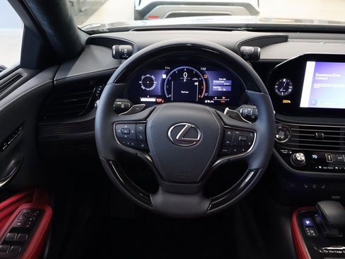 New 2026 Lexus LS 500 AWD image 4