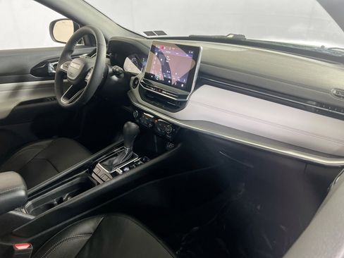 Used 2023 Jeep Compass Limited w/ Elite Group image 26