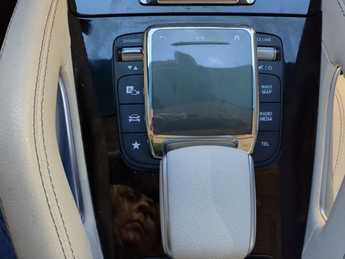 Used 2022 Mercedes-Benz GLE 350 image 7