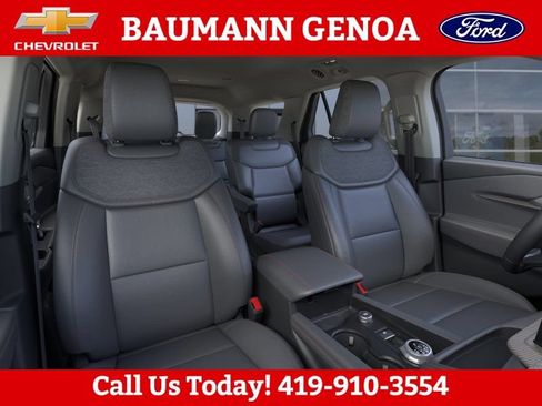 New 2026 Ford Explorer Active w/ Active Comfort Package AWD/4WD image 10