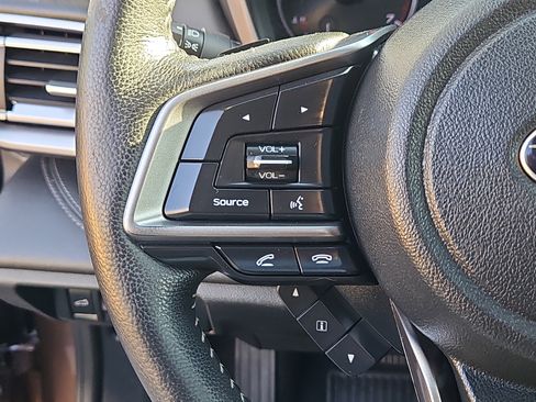 Used 2020 Subaru Outback Limited image 21