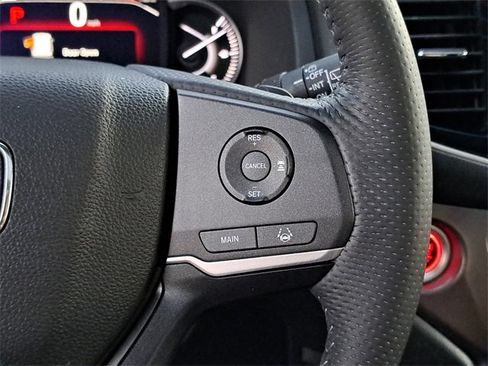 Used 2023 Honda Passport EX-L image 25