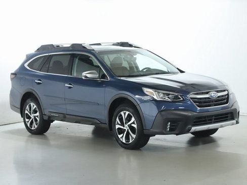 Used 2021 Subaru Outback Touring w/ Popular Package #2 AWD/4WD image 9