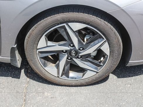 Certified 2023 Hyundai Elantra SEL w/ Convenience Package FWD image 12