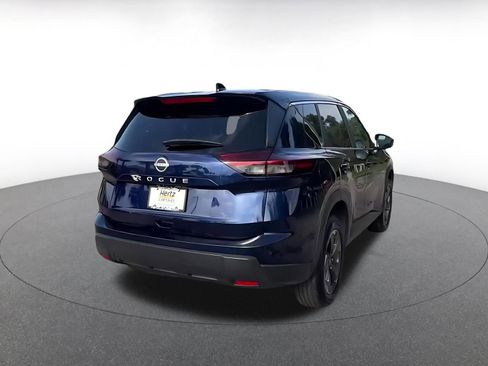 Used 2025 Nissan Rogue SV FWD image 14