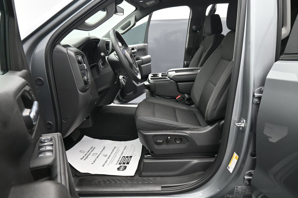 Used 2024 Chevrolet Silverado 1500 Custom AWD/4WD image 17