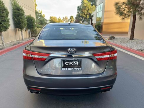 Used 2014 Toyota Avalon Limited image 13
