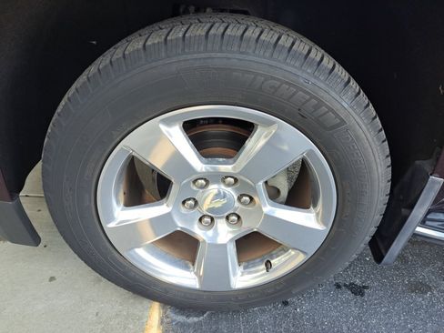 Used 2017 Chevrolet Tahoe Premier AWD/4WD image 21