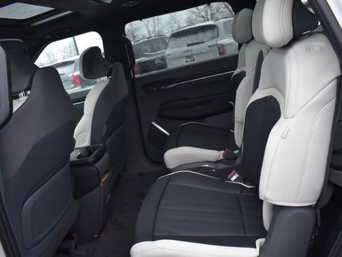 New 2026 Kia EV9 GT-Line image 22