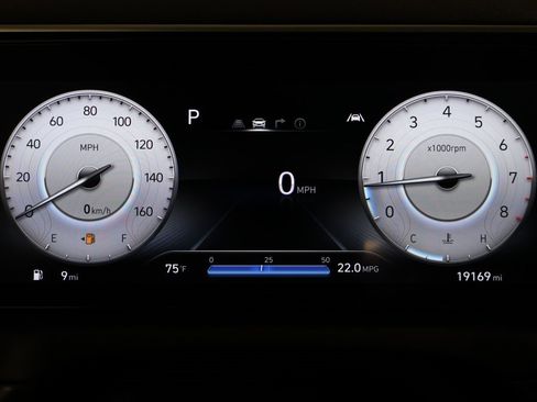 Used 2022 Hyundai Santa Cruz Limited image 40