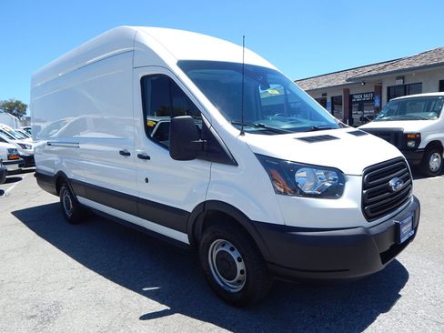 Used 2017 Ford Transit 250 148 High Roof Extended RWD image 10