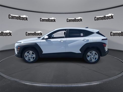 New 2026 Hyundai Kona SE image 4