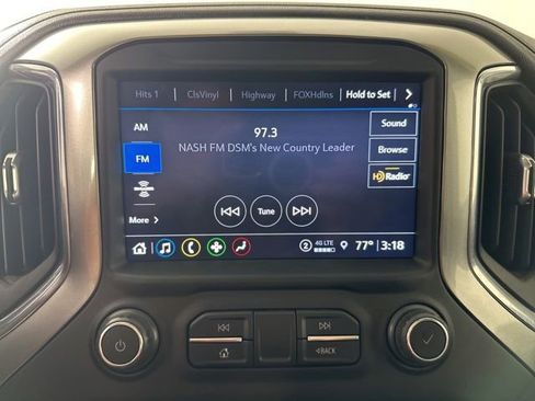 Used 2021 Chevrolet Silverado 1500 LT Trail Boss w/ Convenience Package II AWD/4WD image 16