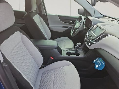 Used 2024 Chevrolet Equinox LS FWD image 17