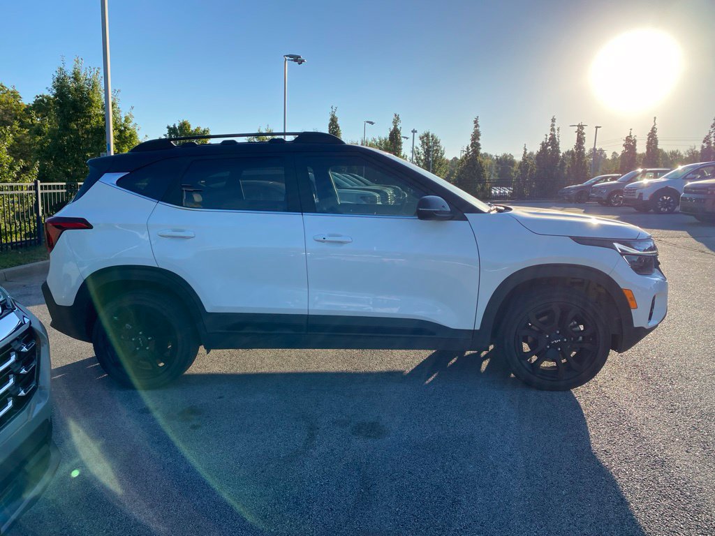 Used 2024 Kia Seltos X-Line AWD/4WD image 8