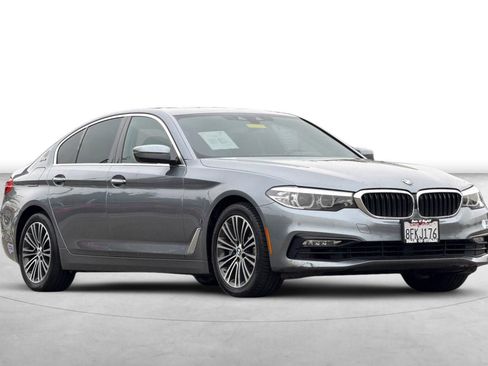 Used 2018 BMW 530e w/ Premium Package 2 image 8