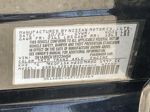 Used 2024 Nissan Sentra SV FWD image 29