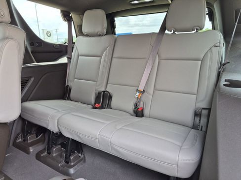 Used 2023 Chevrolet Tahoe LT w/ Luxury Package RWD image 20