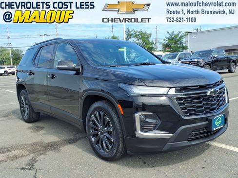 Certified 2023 Chevrolet Traverse RS AWD/4WD image 1