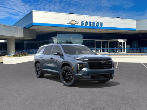 New 2026 Chevrolet Traverse LT w/ Midnight/Sport Edition image 1