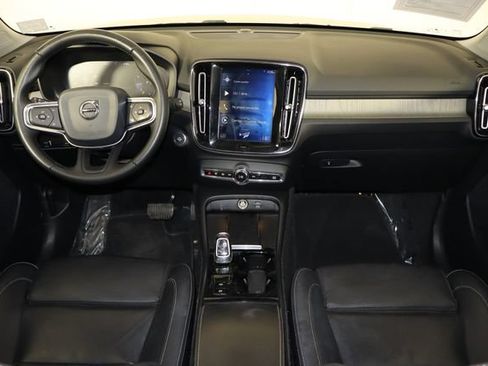 Used 2019 Volvo XC40 T5 Inscription AWD/4WD image 26