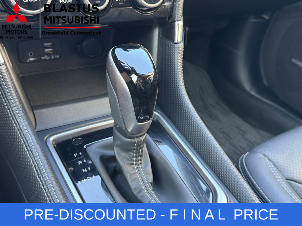 Used 2023 Subaru Forester Touring AWD/4WD image 31