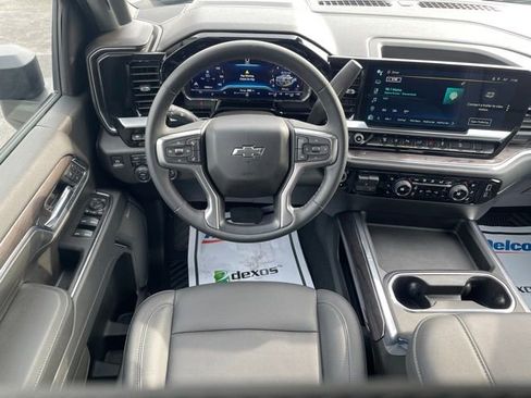 Used 2024 Chevrolet Silverado 2500 LTZ w/ LTZ Plus Package image 6