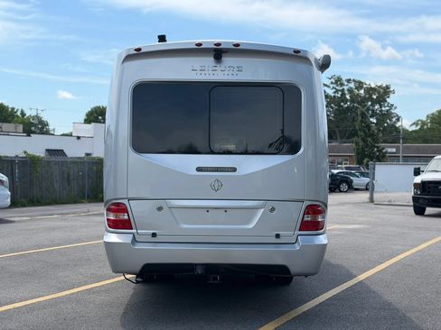 Used 2015 Mercedes-Benz Sprinter 3500 image 4