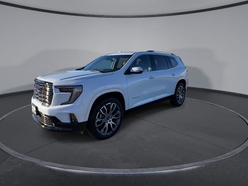 New 2026 GMC Acadia Denali Ultimate w/ LPO, Floor Liner Package image 4