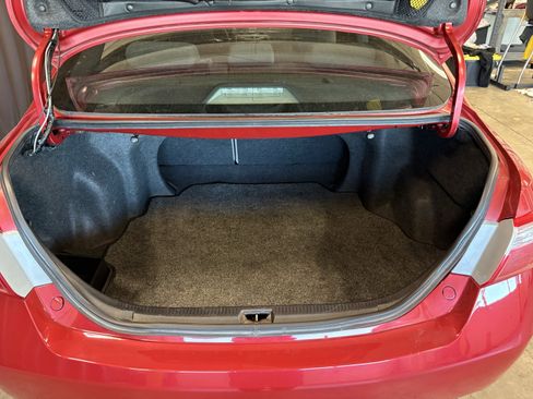 Used 2009 Toyota Camry LE image 22