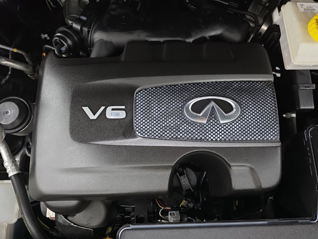 Used 2023 INFINITI QX60 Luxe w/ Vision Package AWD/4WD image 19