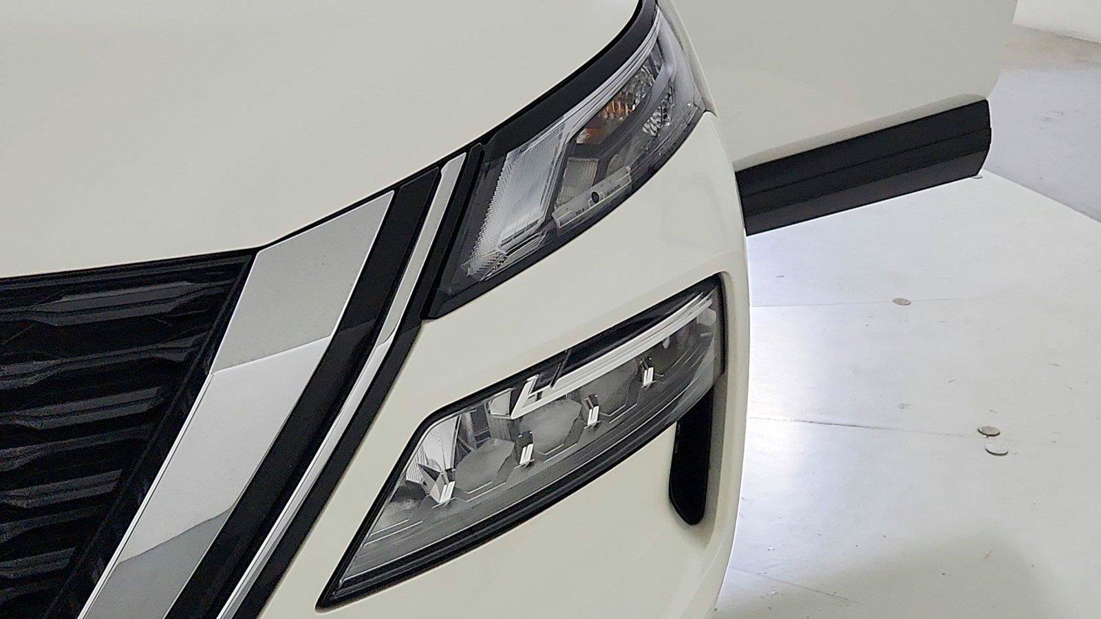 Used 2023 Nissan Rogue SV FWD image 37