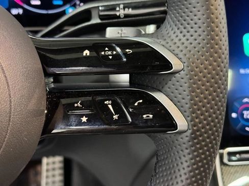 Certified 2025 Mercedes-Benz GLC 300 4MATIC image 31