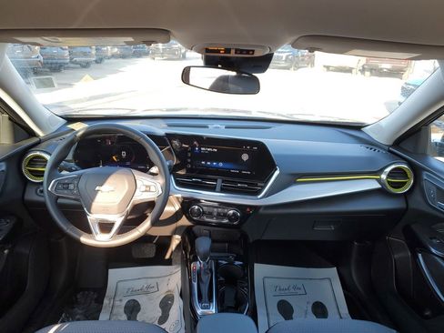 Certified 2024 Chevrolet Trax LT w/ Driver Confidence Package image 26