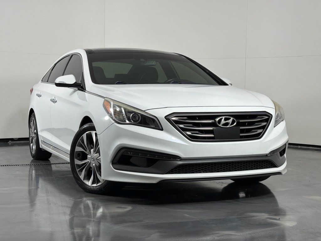 Used 2017 Hyundai Sonata Limited 2.0T FWD image 2