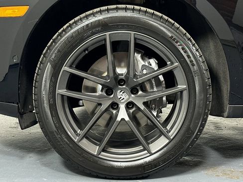 Certified 2023 Porsche Macan Turbo AWD/4WD image 32