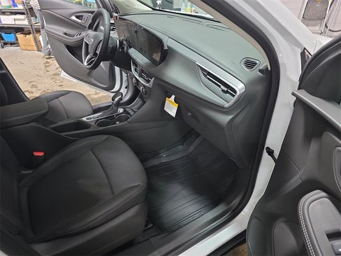 New 2026 Buick Encore GX Preferred w/ Comfort Package image 10