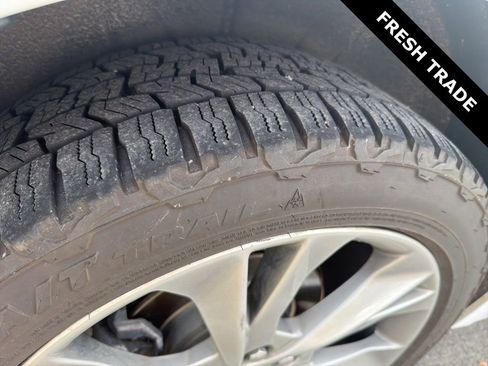 Used 2019 Chevrolet Blazer Premier w/ Sun and Wheels Package image 11