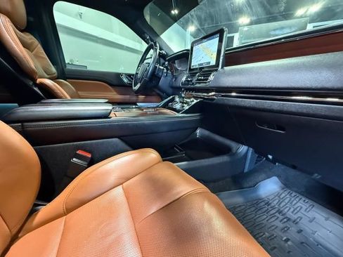 Used 2021 Lincoln Navigator L Reserve RWD image 49