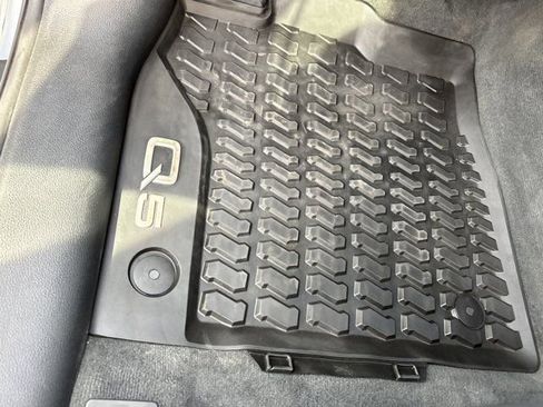 Used 2025 Audi Q5 2.0T Premium Plus w/ Premium Plus Package image 29