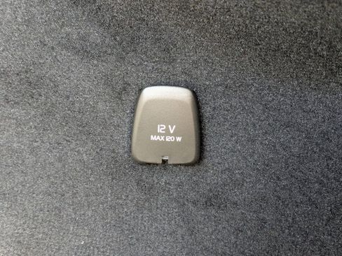 New 2026 Volvo XC90 B6 Ultra w/ Protection Package image 25