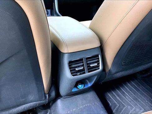 Used 2023 Hyundai Sonata Limited image 31