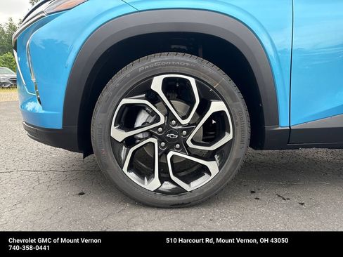 New 2026 Chevrolet Trax RS w/ Sunroof Package FWD image 23