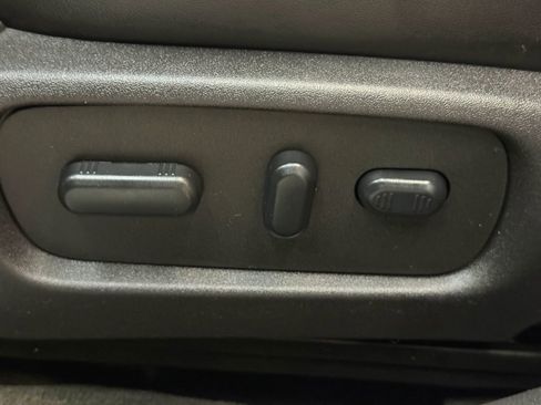 Used 2014 Ford Taurus SHO w/ Equipment Group 401A image 27