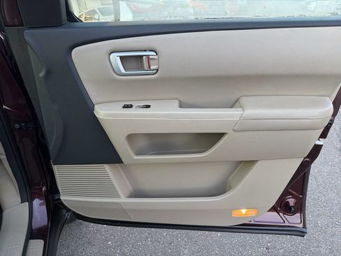 Used 2011 Honda Pilot EX-L image 18