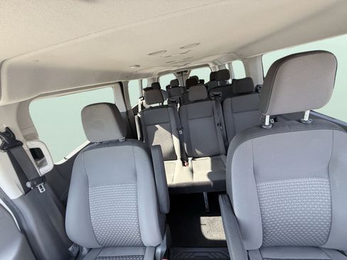 Used 2023 Ford Transit 350 XLT image 27