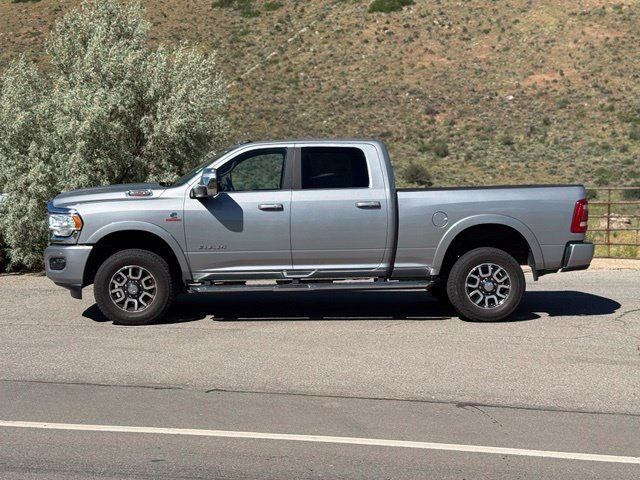 Used 2023 RAM 2500 Limited AWD/4WD image 2
