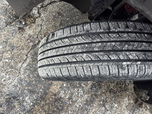 Used 2018 Jeep Renegade Latitude w/ Cold Weather Group image 33